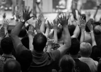 10 Best Worship Songs of All Time