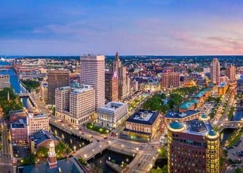 10 Famous Singers from Rhode Island