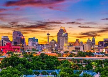 10 Famous Singers from Texas