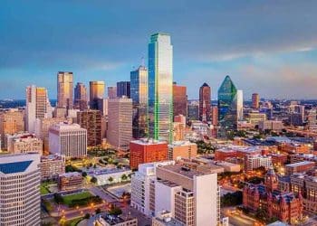 10 Famous Singers from Texas