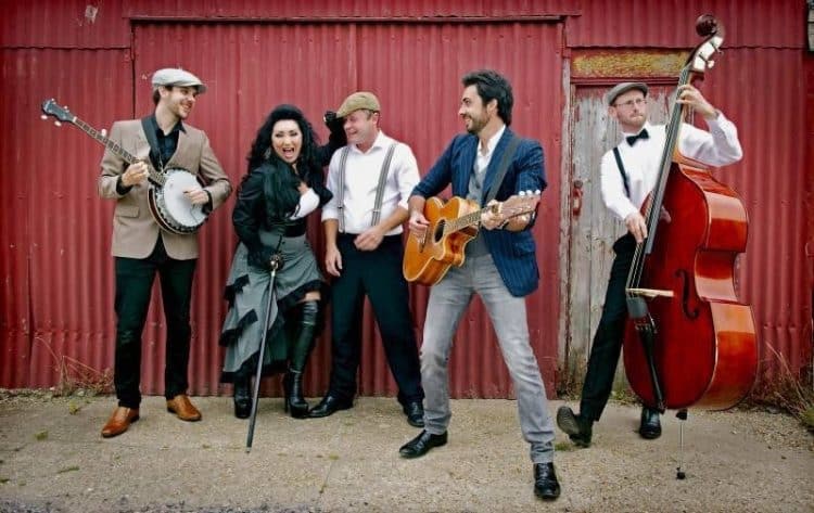 15 Best Folk Bands of All Time