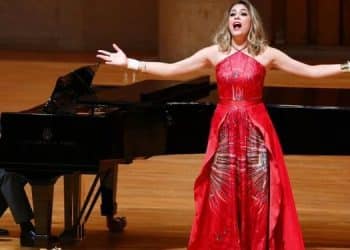 15 Best Opera Singers of All Time