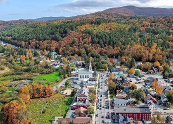 10 Famous Singers from Vermont