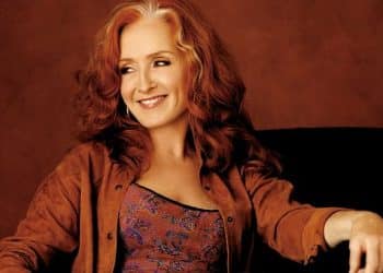10 Best Bonnie Raitt Songs of All Time