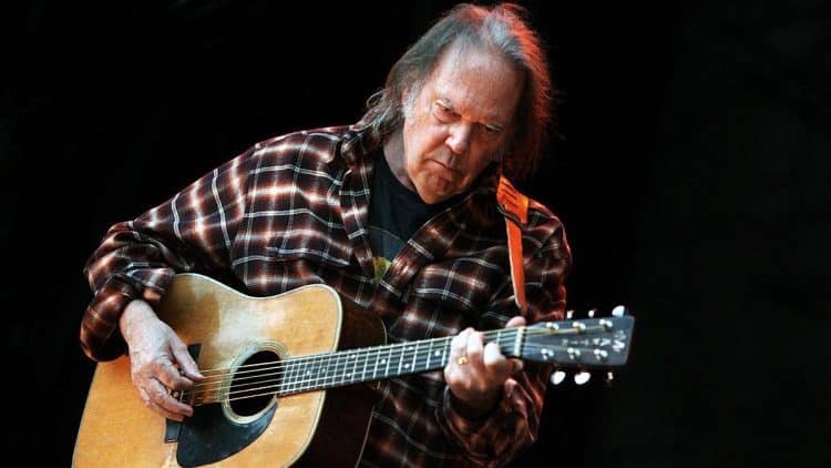 10 Best Neil Young Songs of All Time