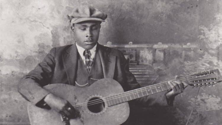 10 Best Robert Johnson Songs of All Time