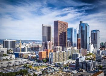 10 Famous Singers from California