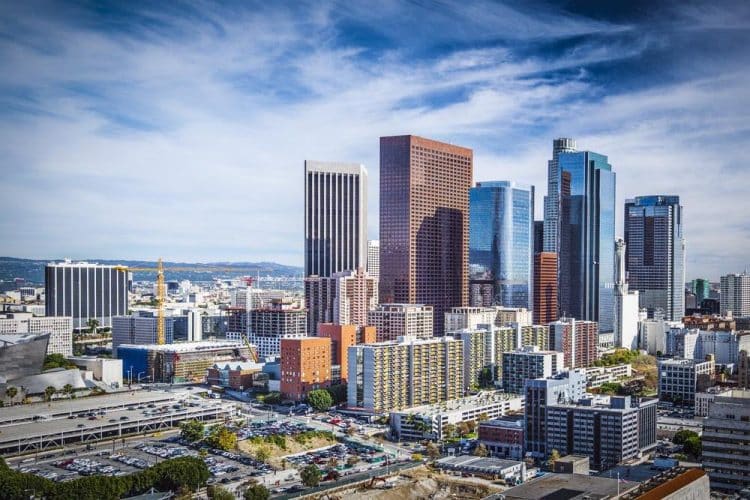 10 Famous Singers from California