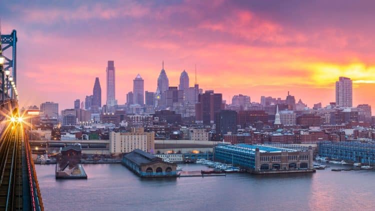 10 Famous Singers from Delaware