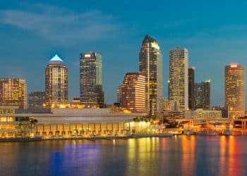 10 Famous Singers from Florida