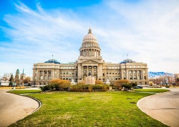 10 Famous Singers from Idaho