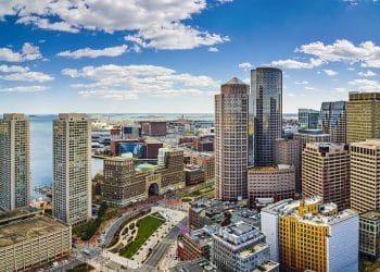 10 Famous Singers from Massachusetts