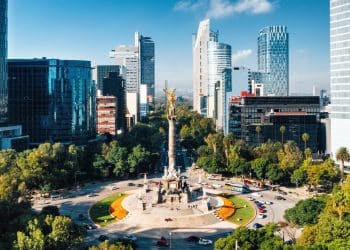 10 Famous Singers from Mexico