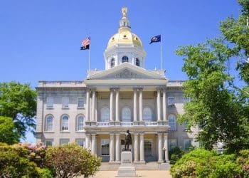 10 Famous Singers from New Hampshire