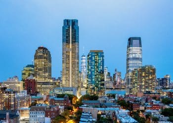 10 Famous Singers from New Jersey