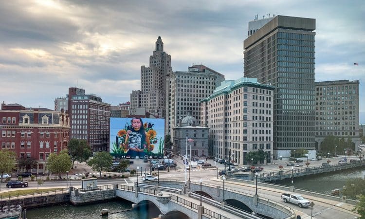 10 Famous Singers from Rhode Island