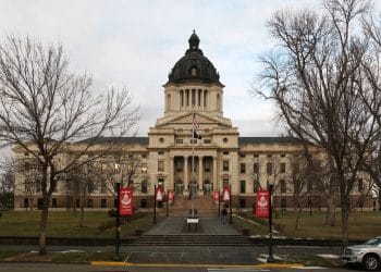 10 Famous Singers from South Dakota