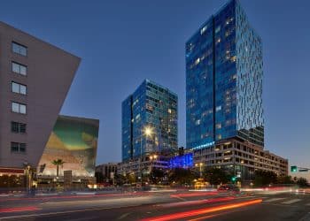 10 Famous Singers from Vermont