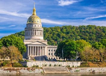 10 Famous Singers from West Virginia