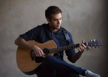 15 Best Guitar Players of All Time