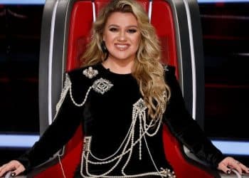 10 Best Kelly Clarkson Songs of All Time