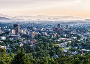 10 Famous Singers from North Carolina