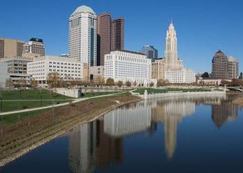 10 Famous Singers from Ohio