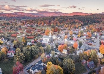 10 Famous Singers from Vermont