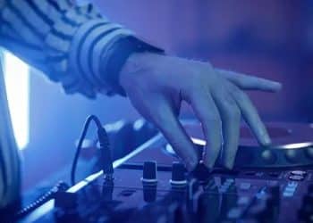 15 Best Electronic Music Songs of All Time