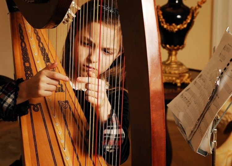 15 Best Harp Players of All Time