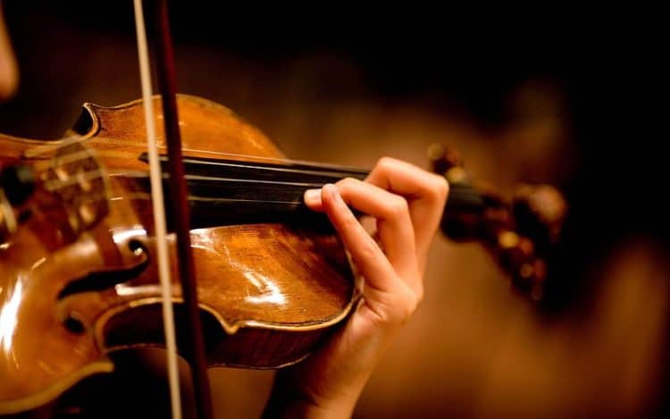 15 Best Violin Players of All Time