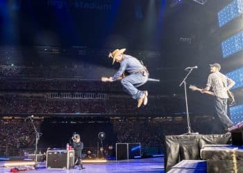 15 Best Country Singers of All Time