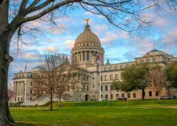 10 Famous Singers from Mississippi