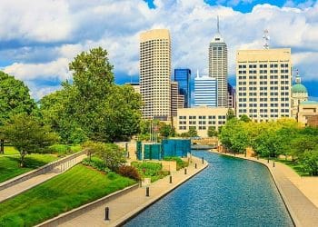 10 Famous Singers from Indiana