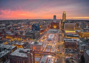 10 Famous Singers from Nebraska