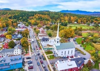 10 Famous Singers from Vermont