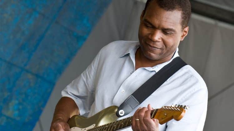 10 Best Robert Cray Band Songs of All Time