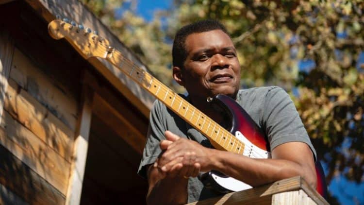10 Best Robert Cray Band Songs of All Time