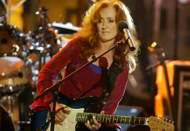 10 Best Bonnie Raitt Songs Of All Time - Singersroom.com