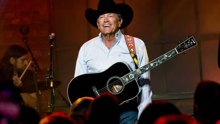 10 Best George Strait Songs of All Time - Singersroom.com