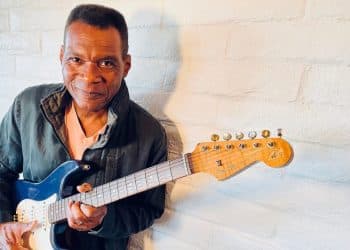 10 Best Robert Cray Band Songs of All Time