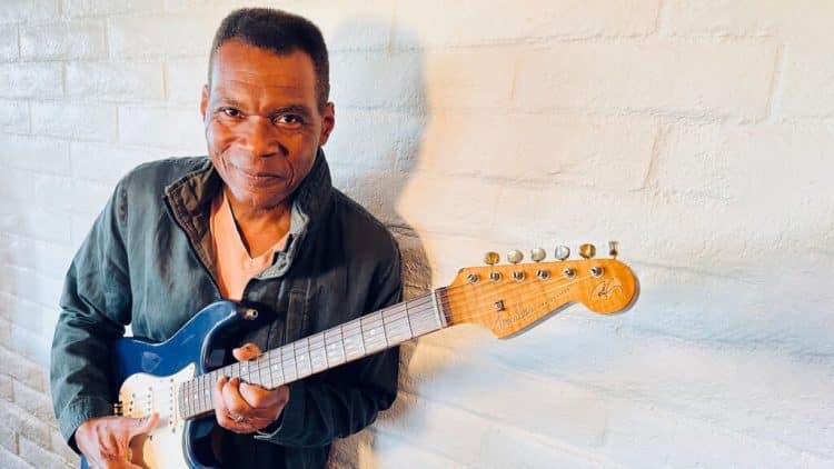 10 Best Robert Cray Band Songs of All Time