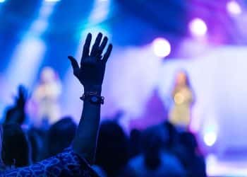 10 Best Worship Songs of All Time