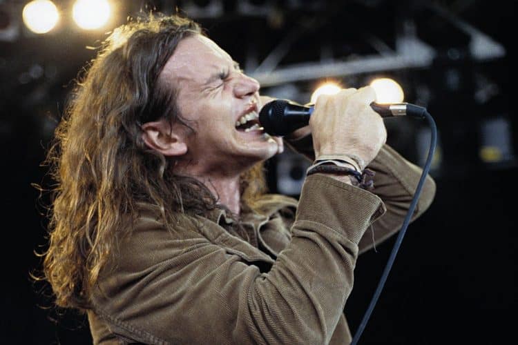 10 Best Eddie Vedder Songs of All Time