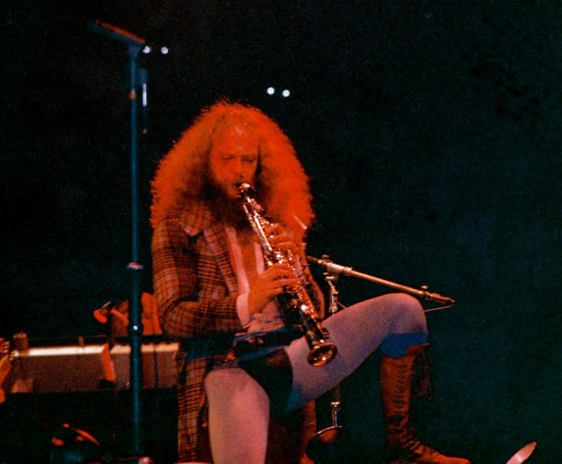 10 Best Jethro Tull Songs Of All Time - Singersroom.com