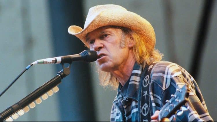 10 Best Neil Young Songs of All Time