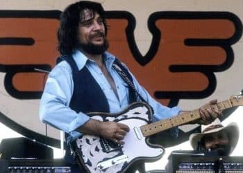 10 Best Waylon Jennings Songs of All Time