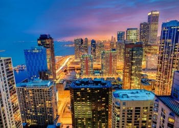 10 Famous Singers from Illinois