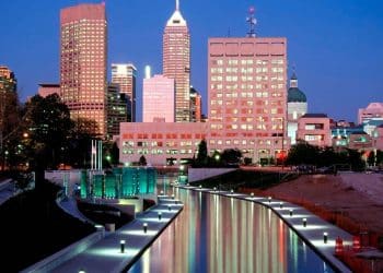 10 Famous Singers from Indiana