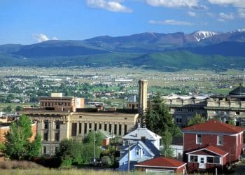 10 Famous Singers from Montana